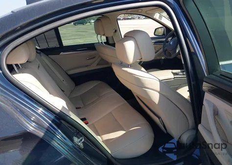 2011 BMW 528I из США, поврежденный, VIN WBAFR1C57BC749938